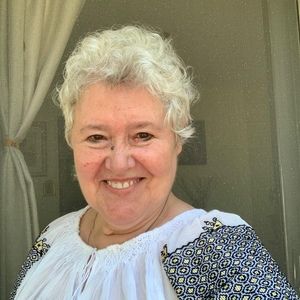 Meet your Posher, Raluca